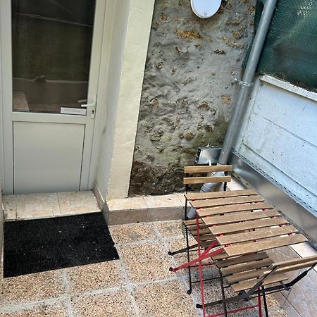 Appartement Avec Terrasse A Rosny-Sous-Bois Exterior photo