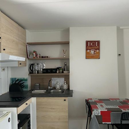 Appartement Avec Terrasse A Rosny-Sous-Bois Exterior photo
